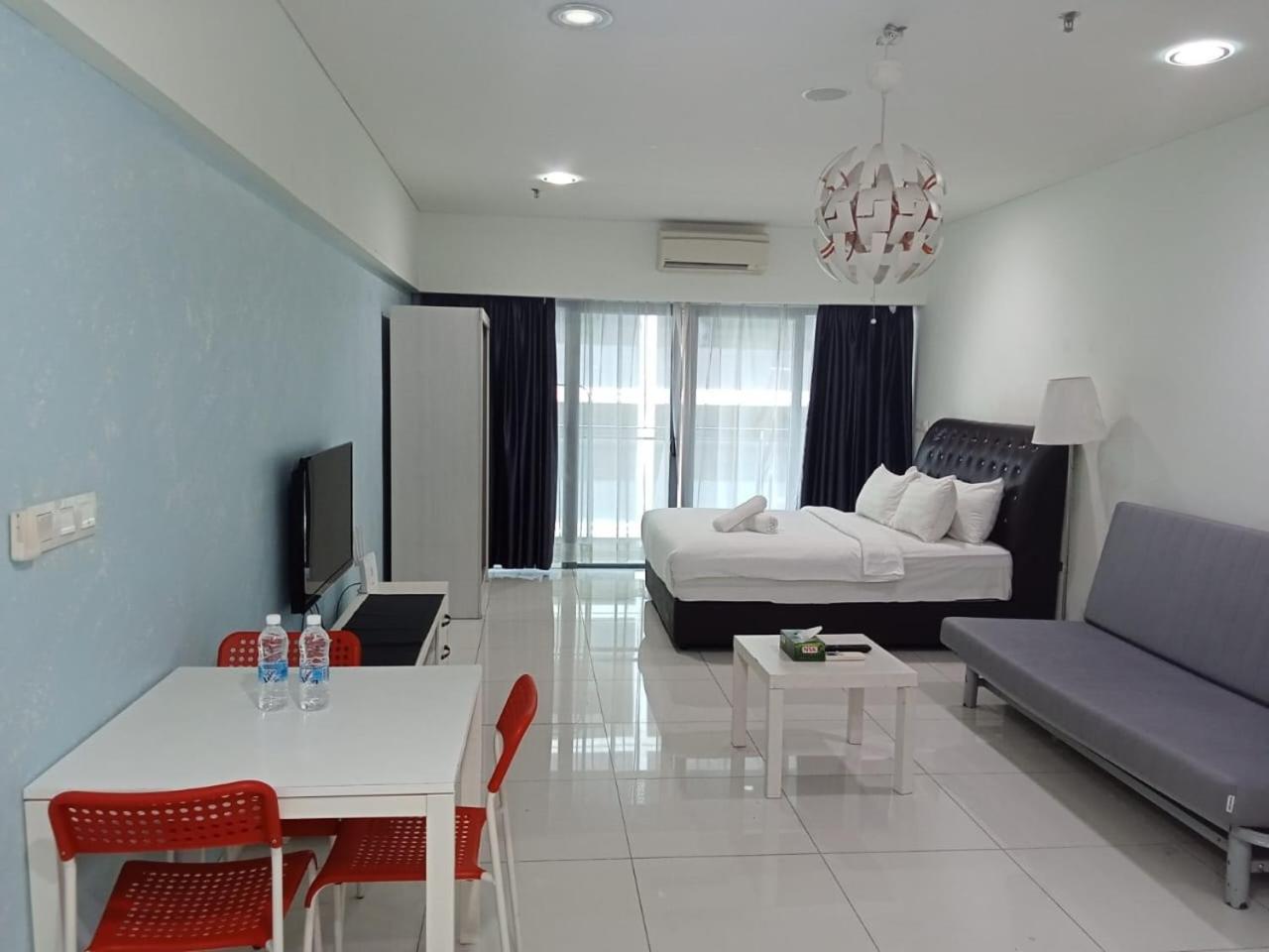 Diamond Kl At Mercu Summer Klcc Apartment
