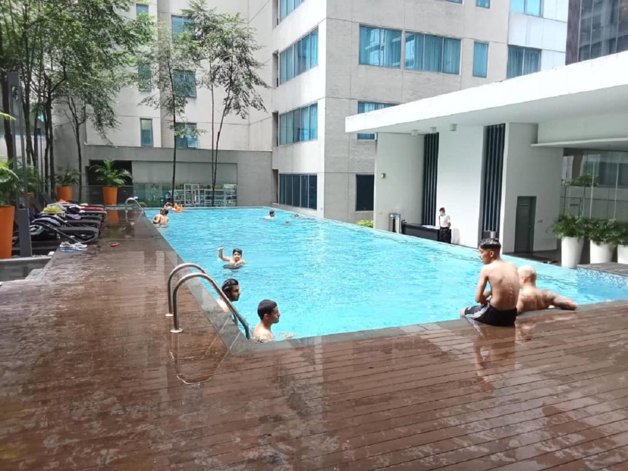 Diamond Kl At Mercu Summer Klcc Pangsapuri *